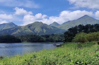 wayanad tourist pookot lake